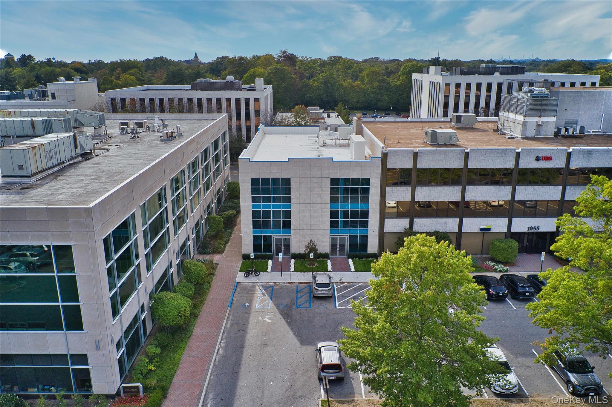 #5 photo, 1051 Franklin Avenue, Garden City , NY 11530