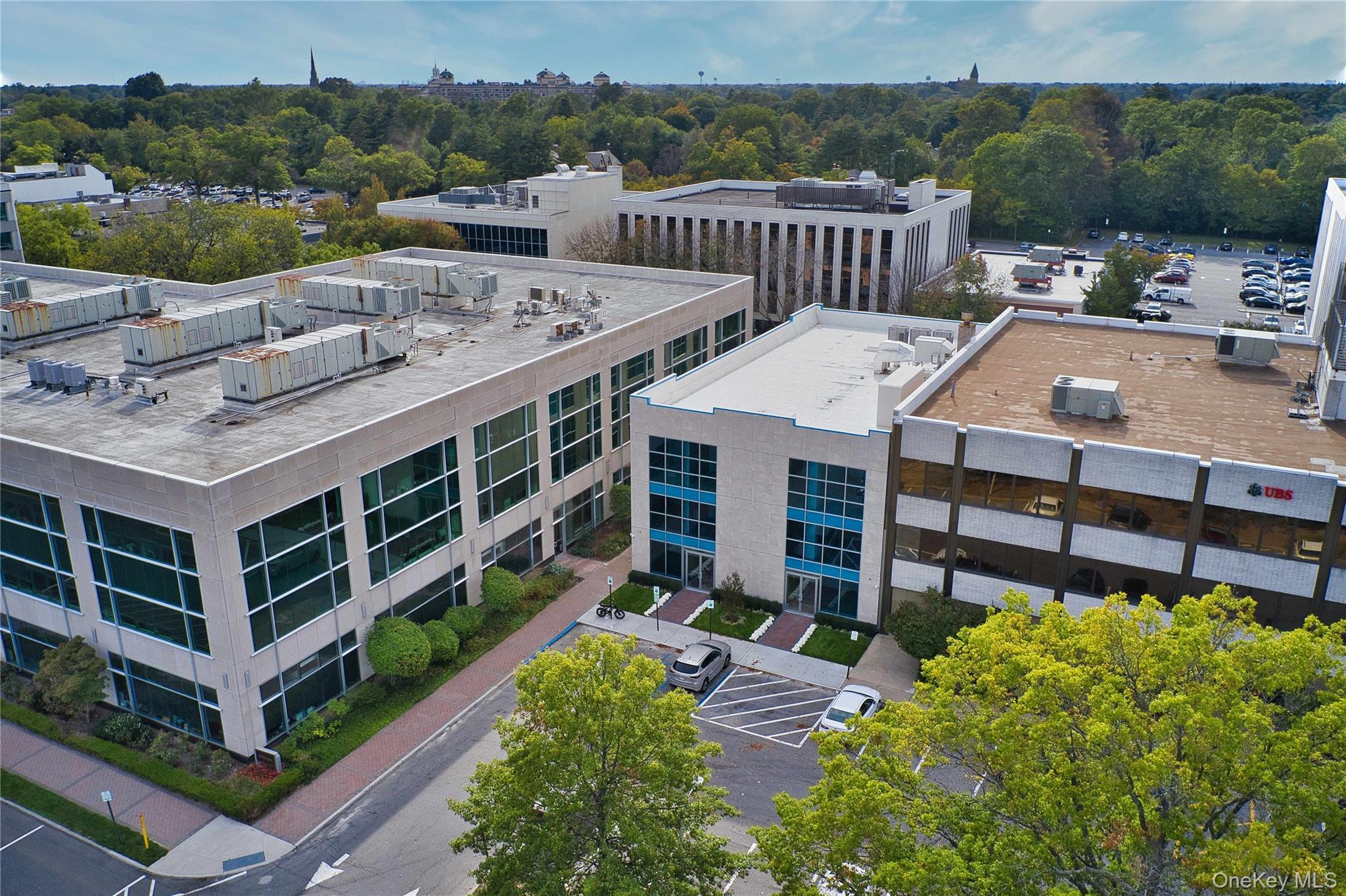 #6 photo, 1051 Franklin Avenue, Garden City , NY 11530