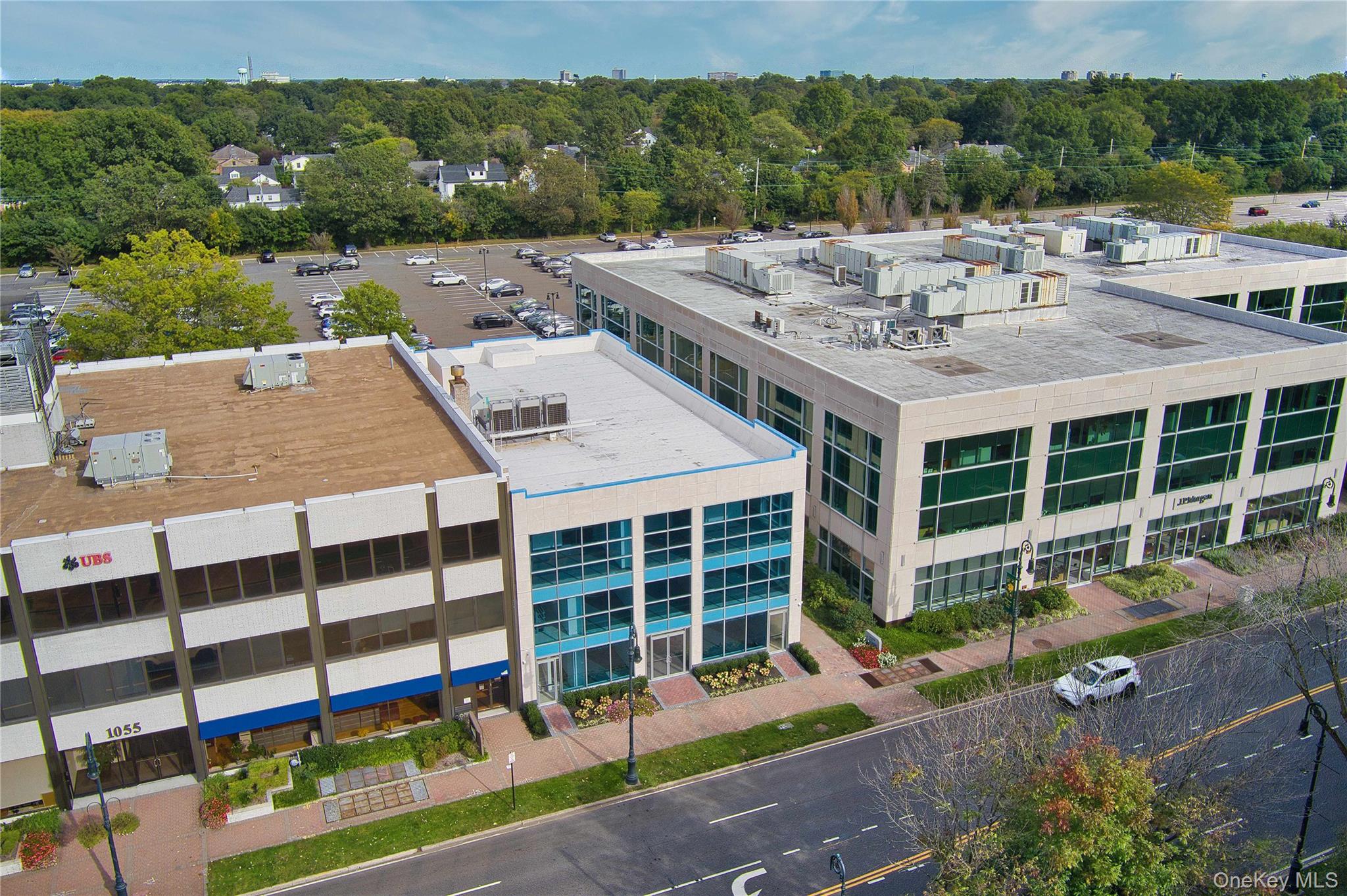 #9 photo, 1051 Franklin Avenue, Garden City , NY 11530