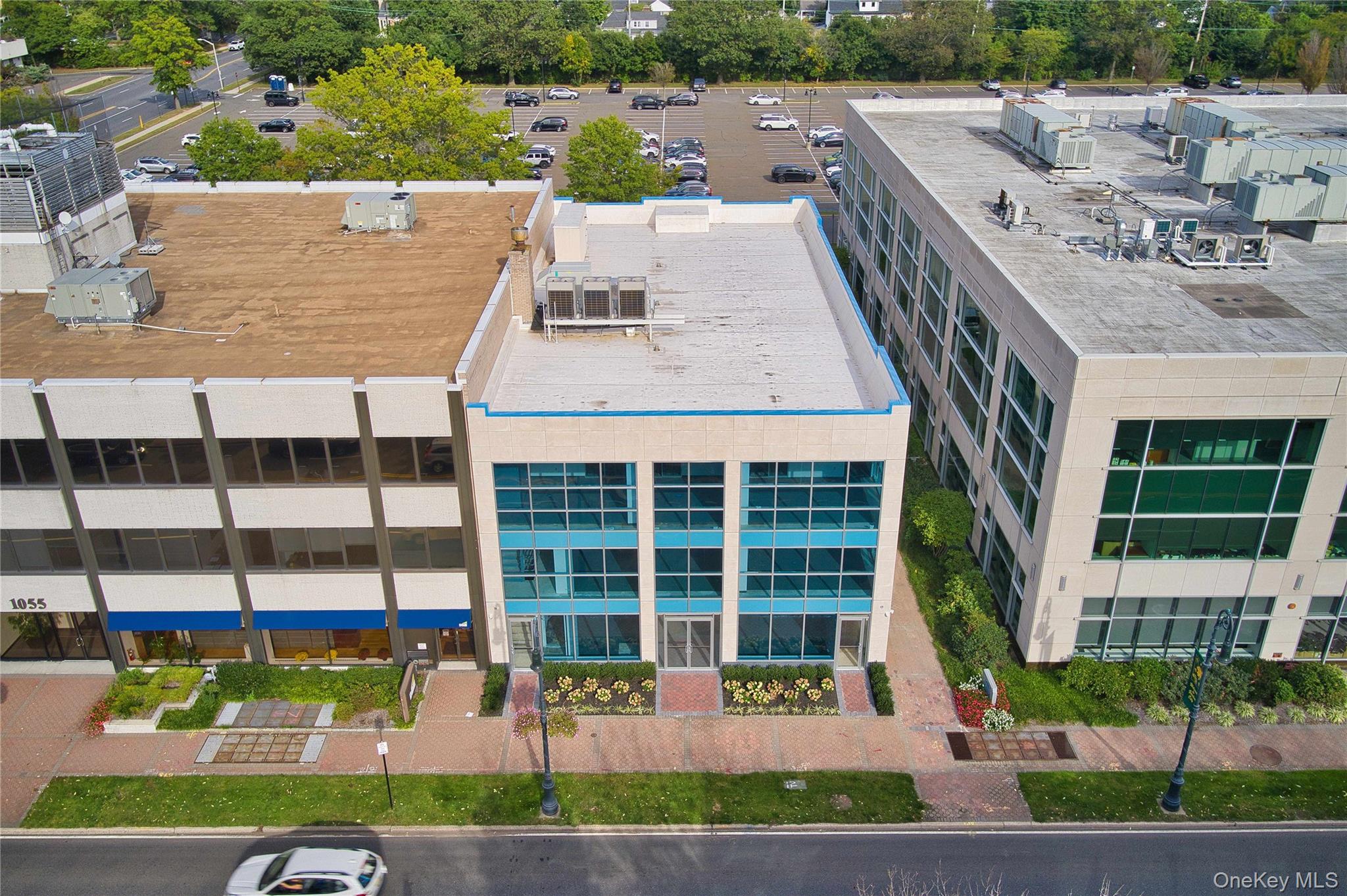 #6 photo, 1051 Franklin Avenue, Garden City , NY 11530