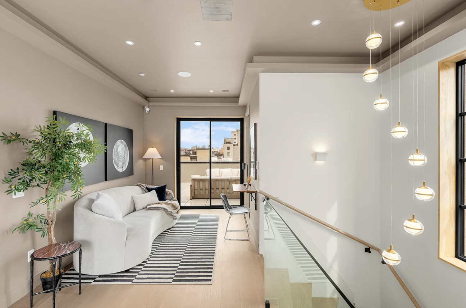 #7 photo, 303 W 113TH Street, マンハッタン South Harlem , NY 10026