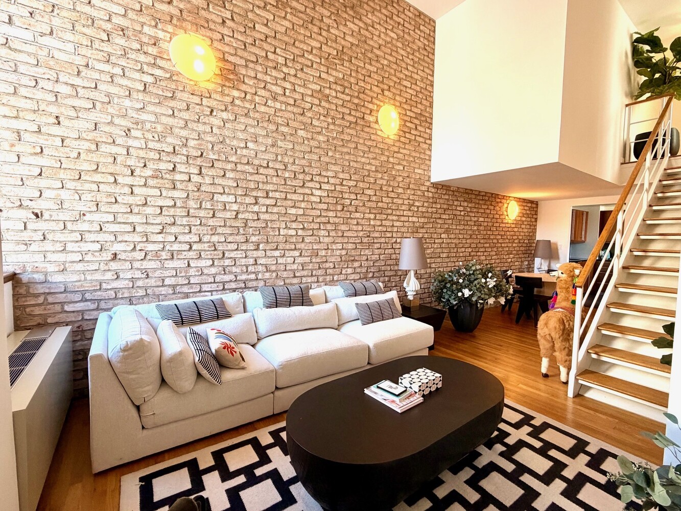 #1 photo, 305 2ND Avenue, मैनहटन Gramercy Park , NY 10003