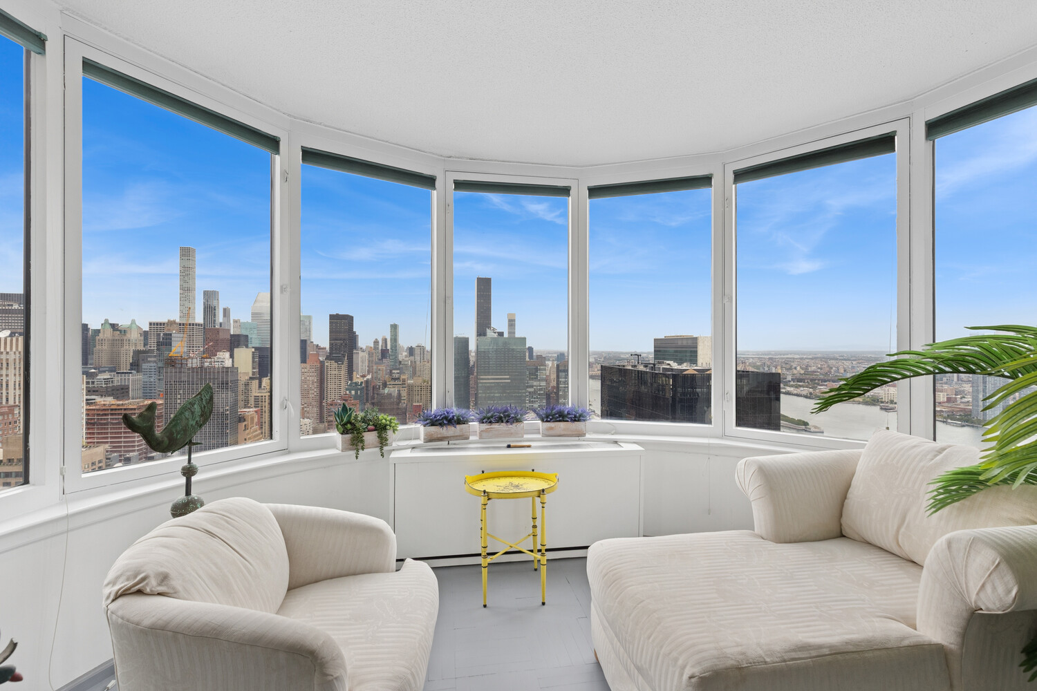 #1 photo, 330 E 38TH Street, Murray Hill , NY 10016