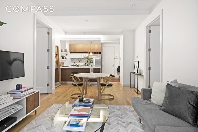 #4 photo, 42 Maspeth Avenue, ブルックリン区 East Williamsburg , NY 11211