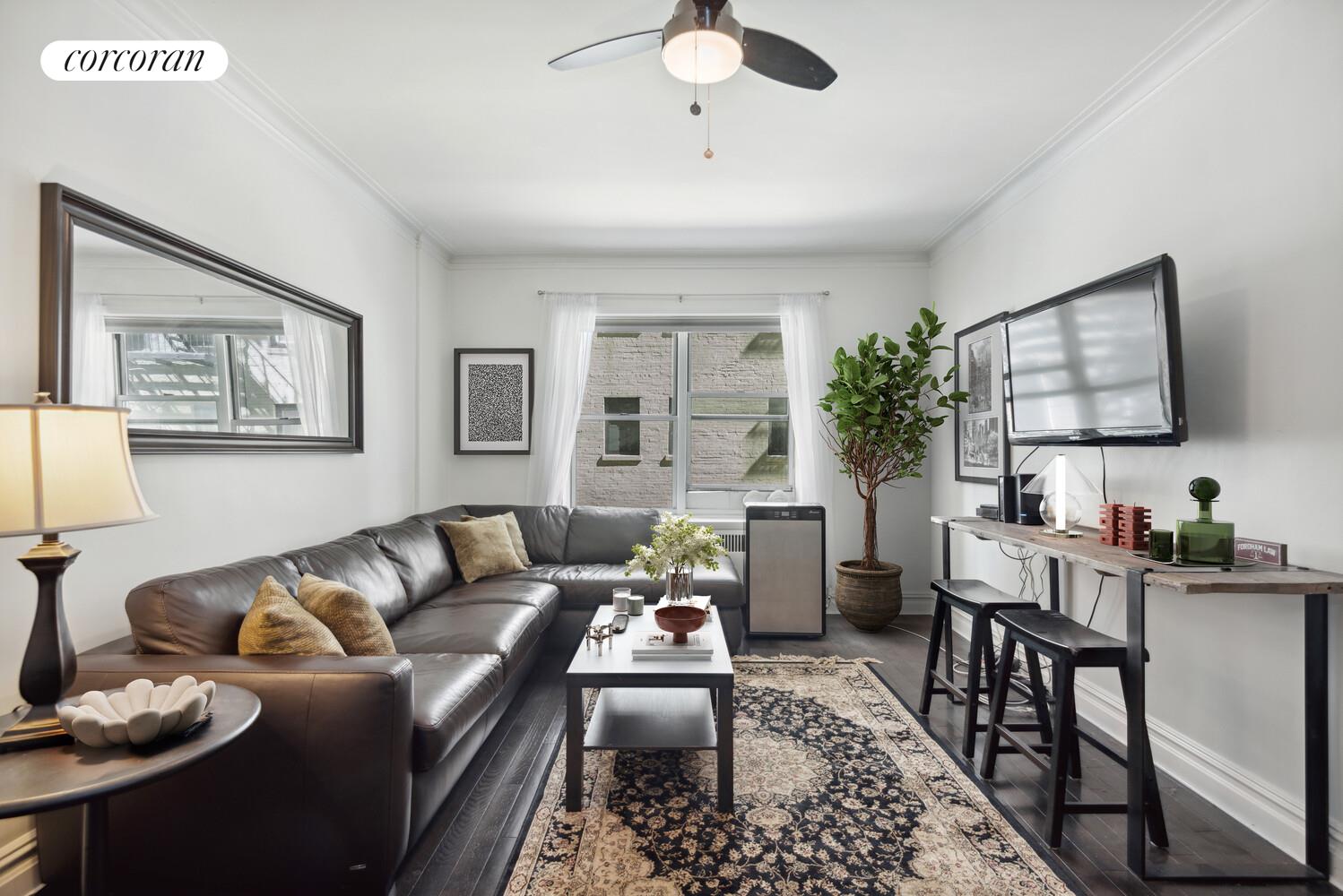 #2 photo, New York City, マンハッタン Lincoln Square , NY 10023