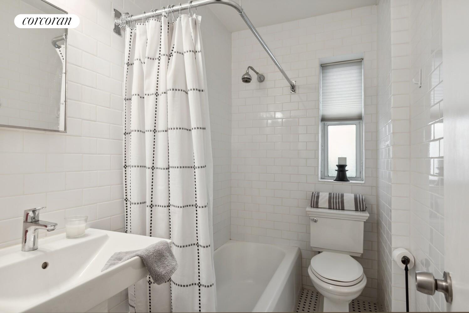 #5 photo, New York City, マンハッタン Lincoln Square , NY 10023