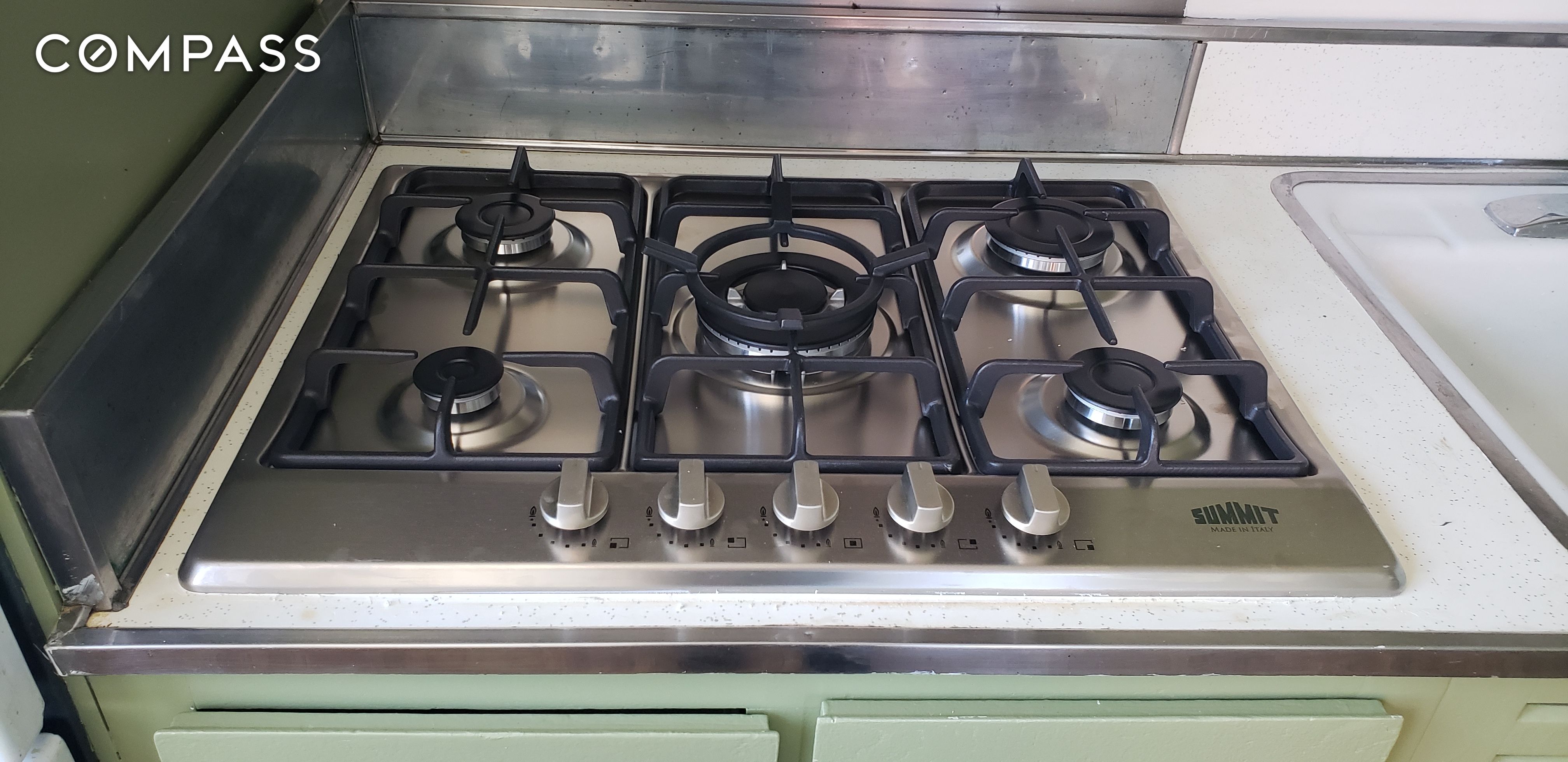 #7 photo, Forest Hills, Forest Hills , NY 11375