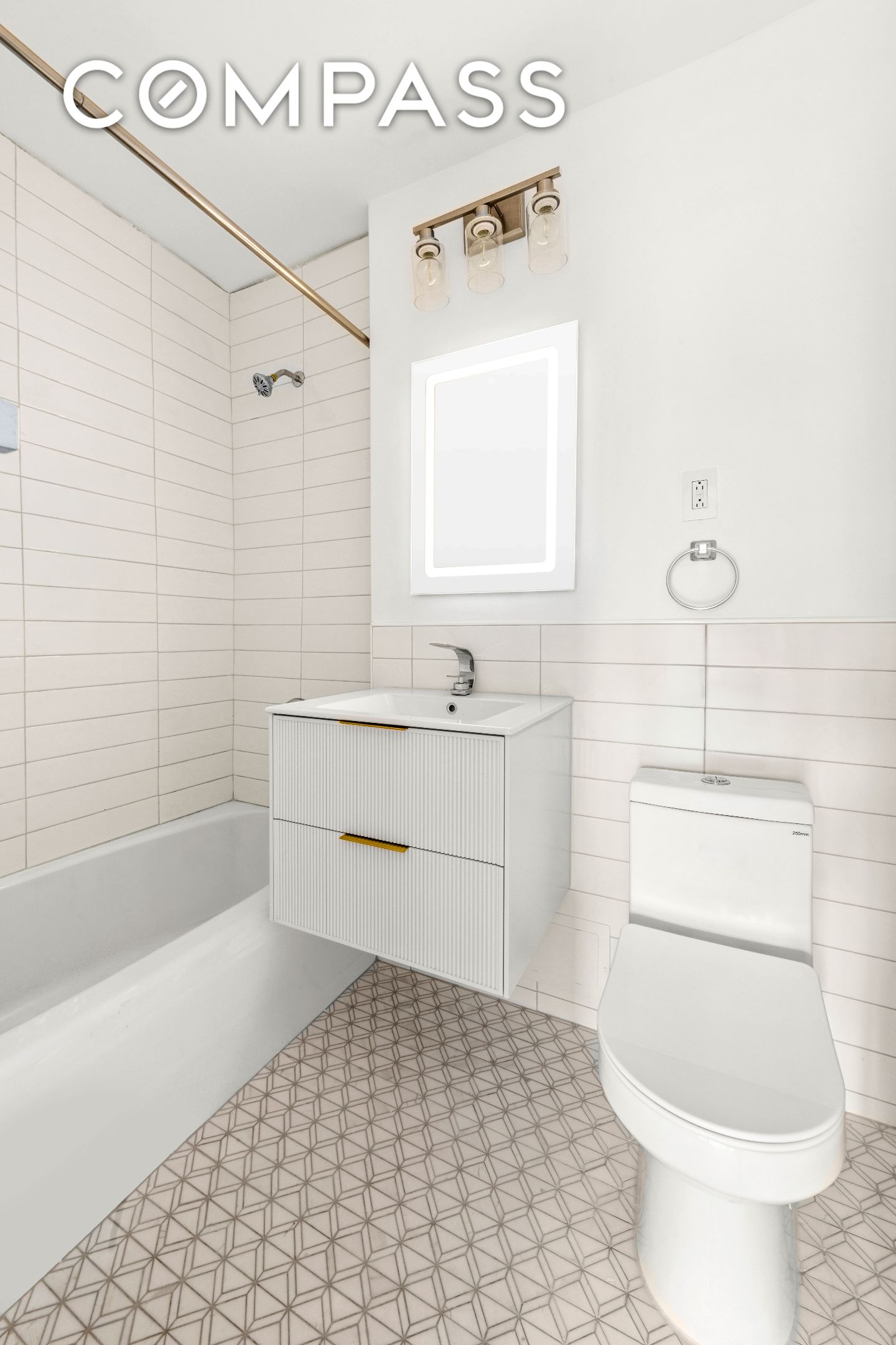 #9 photo, 360 E 72nd Street, Lenox Hill , NY 10021