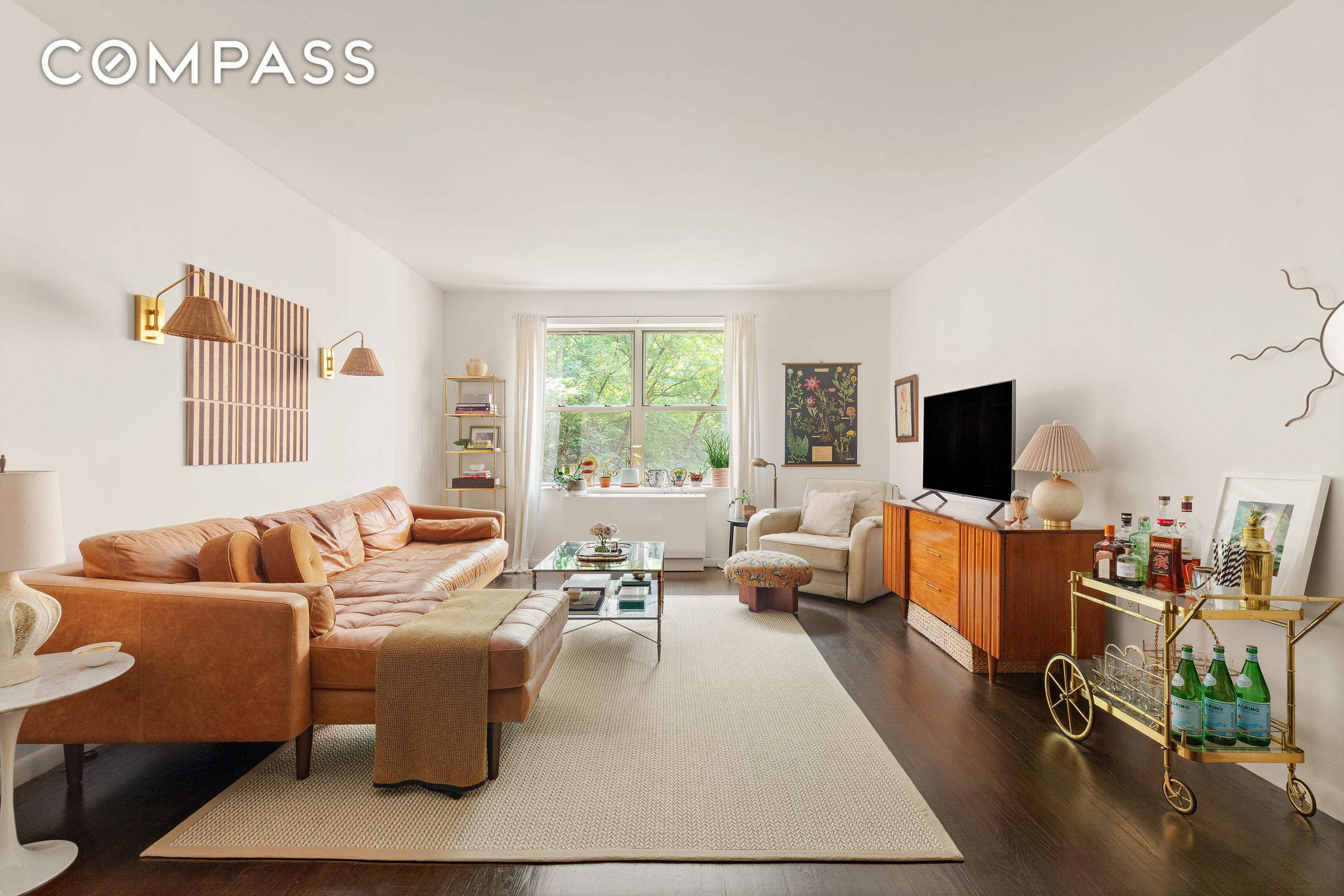 #1 photo, 736 W 187th Street, 北曼哈顿 Hudson Heights , NY 10033