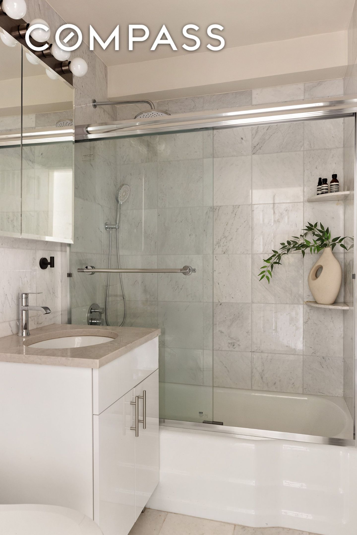 #11 photo, 345 E 73rd Street, Lenox Hill , NY 10021