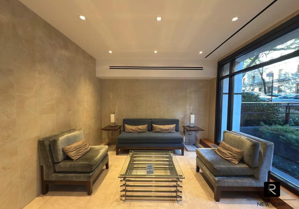 #10 photo, 420 E 64th Street, マンハッタン Upper East Side , NY 10065