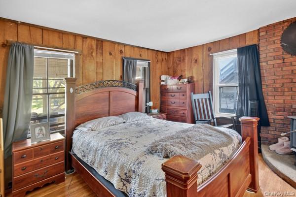 #12 photo, 33 Thompson Street, Red Hook , NY 12571