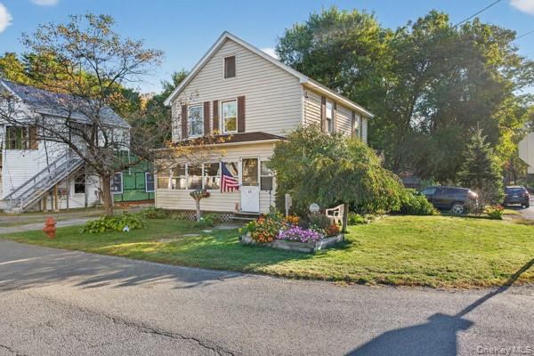 #2 photo, 33 Thompson Street, Red Hook , NY 12571