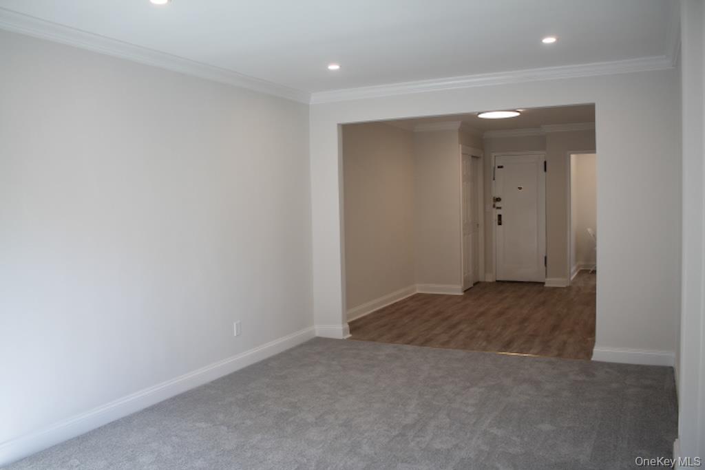 #12 photo, 61 White Oak, New Rochelle , NY 10801