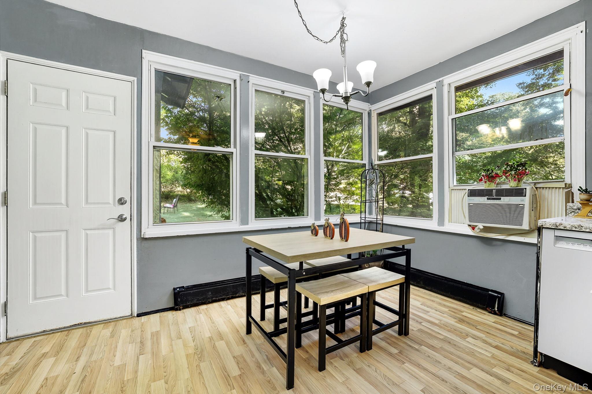 #5 photo, 1639 Mogul Drive, Mohegan Lake , NY 10547