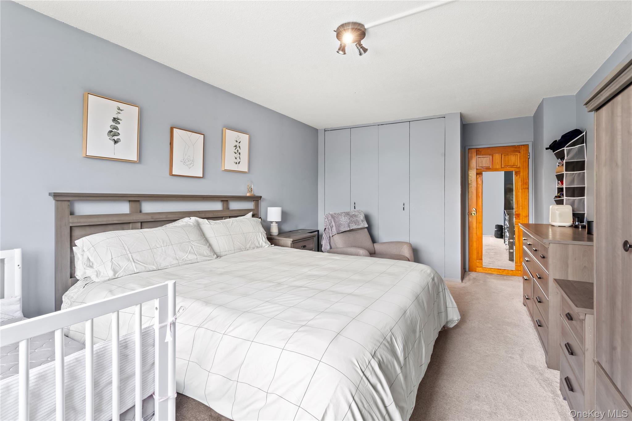 #7 photo, 118-18 UNION Turnpike, クイーンズ区 Kew Gardens , NY 11415