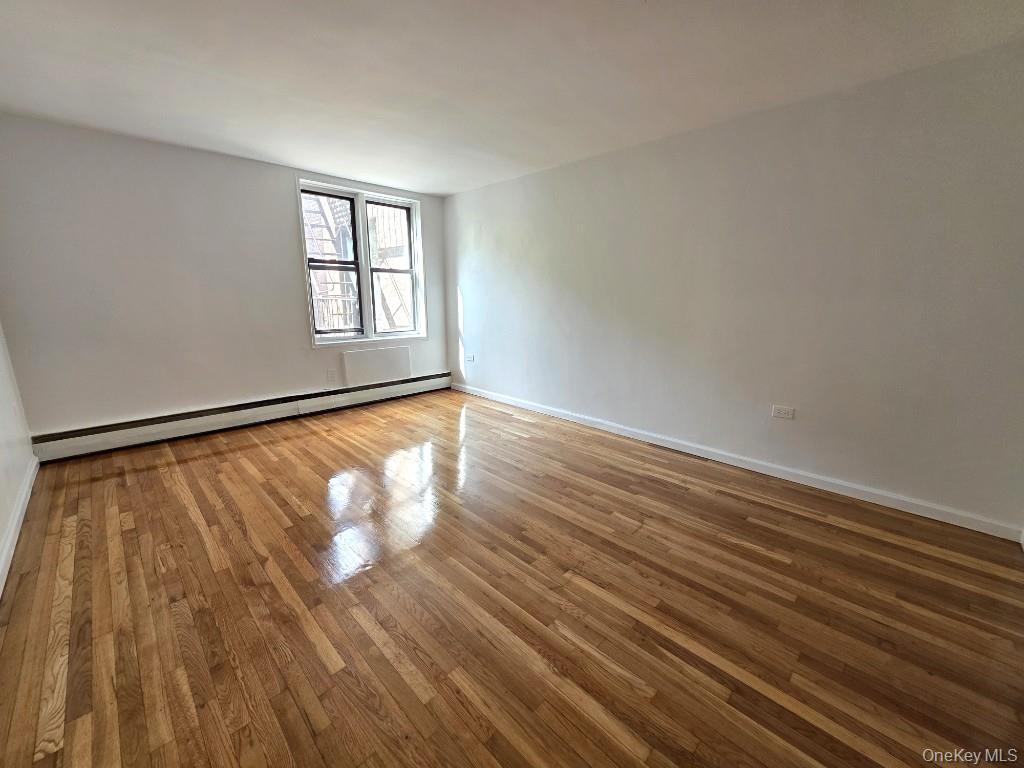 #10 photo, 55-25 98th Place, クイーンズ区 Corona , NY 11368