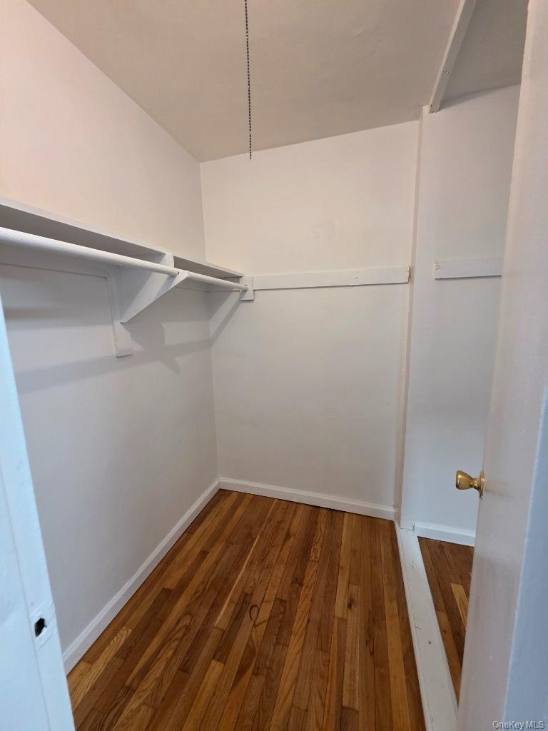 #9 photo, 55-25 98th Place, クイーンズ区 Corona , NY 11368