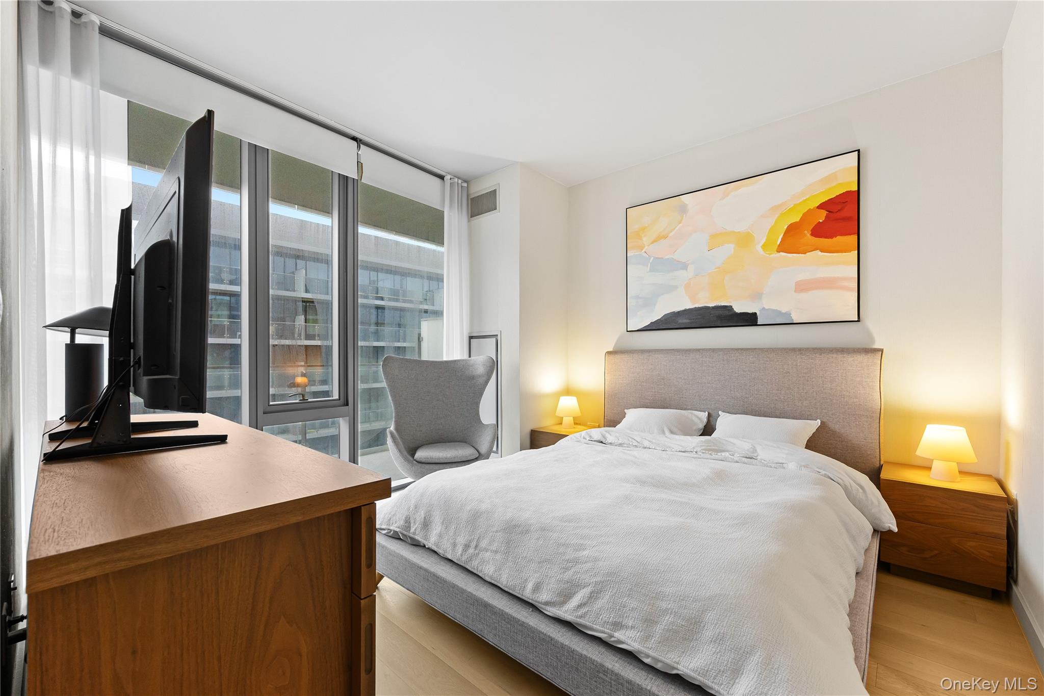 #18 photo, 131-01 40th Road, クイーンズ区 Flushing , NY 11354