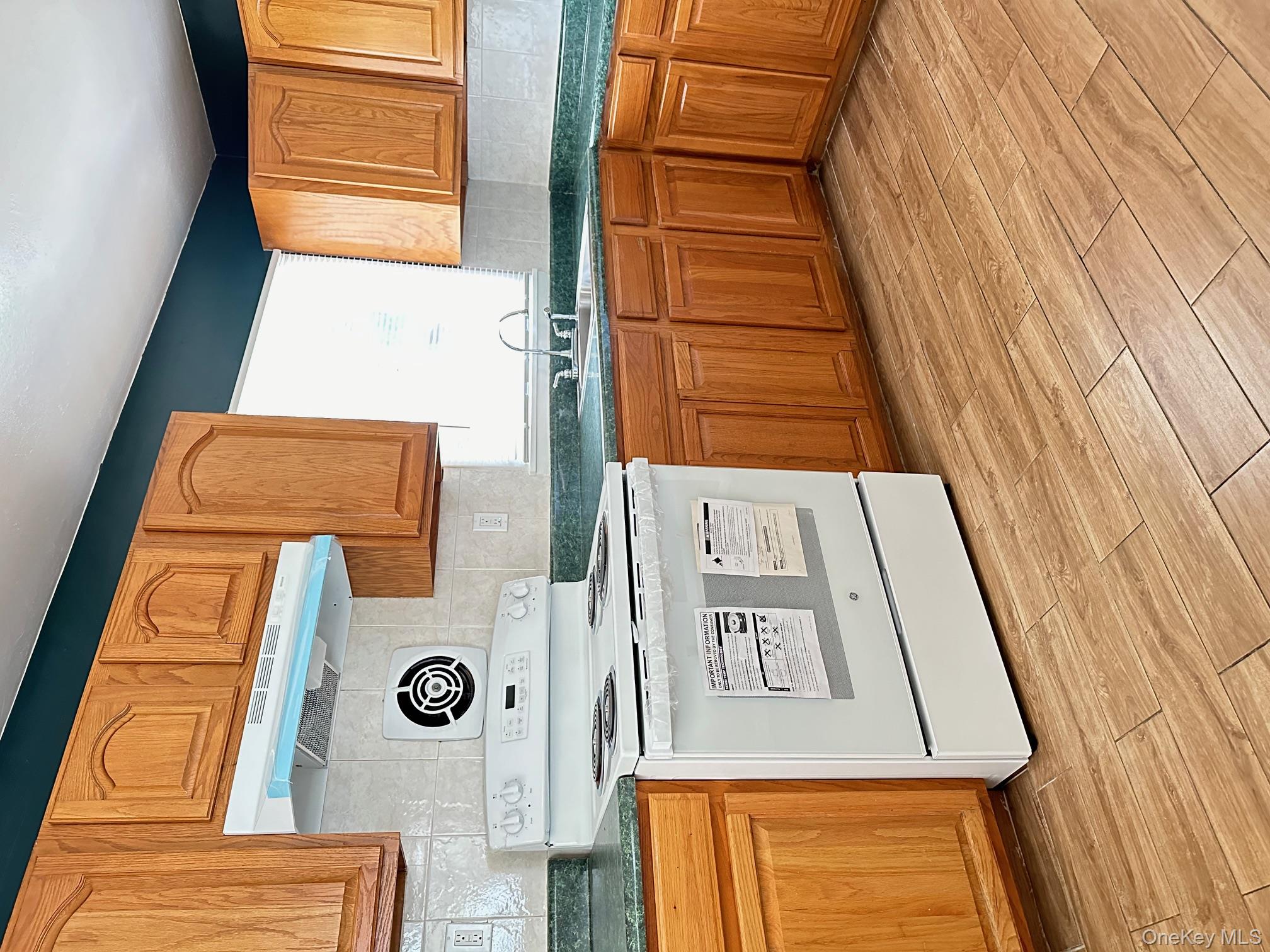 #6 photo, 30 Meade Avenue, Bethpage , NY 11714