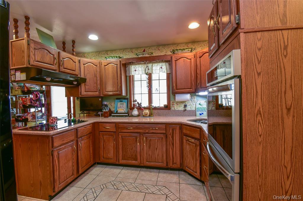 #11 photo, 337 Mount Sinai Coram Road, Mount Sinai , NY 11766