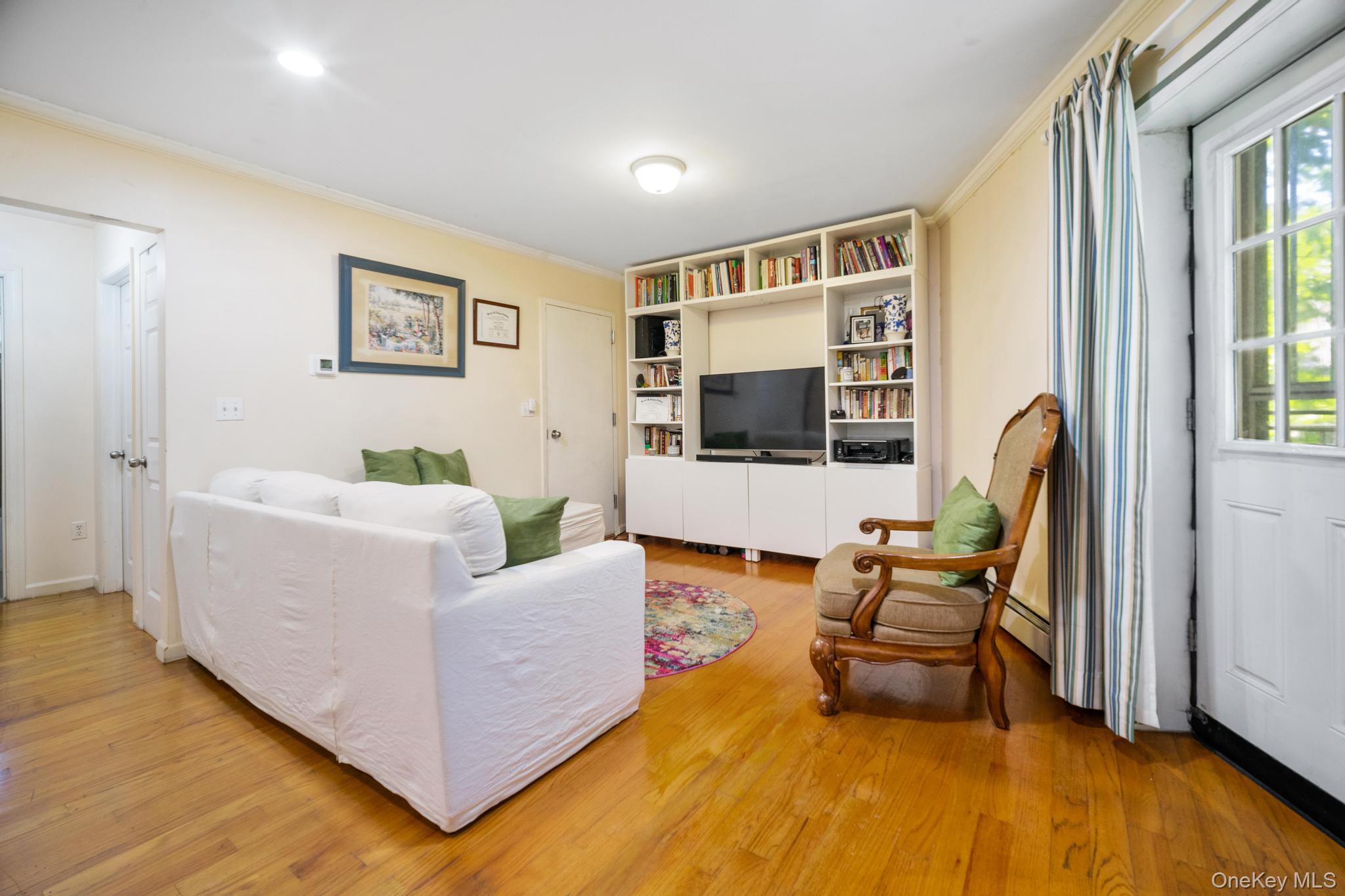 #4 photo, 852 Home Street, ブロンクス区 Bronx , NY 10459