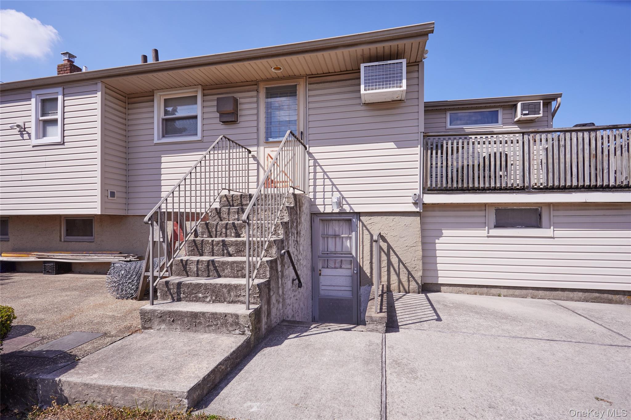 #20 photo, 3373 Lawrence Avenue, Oceanside , NY 11572