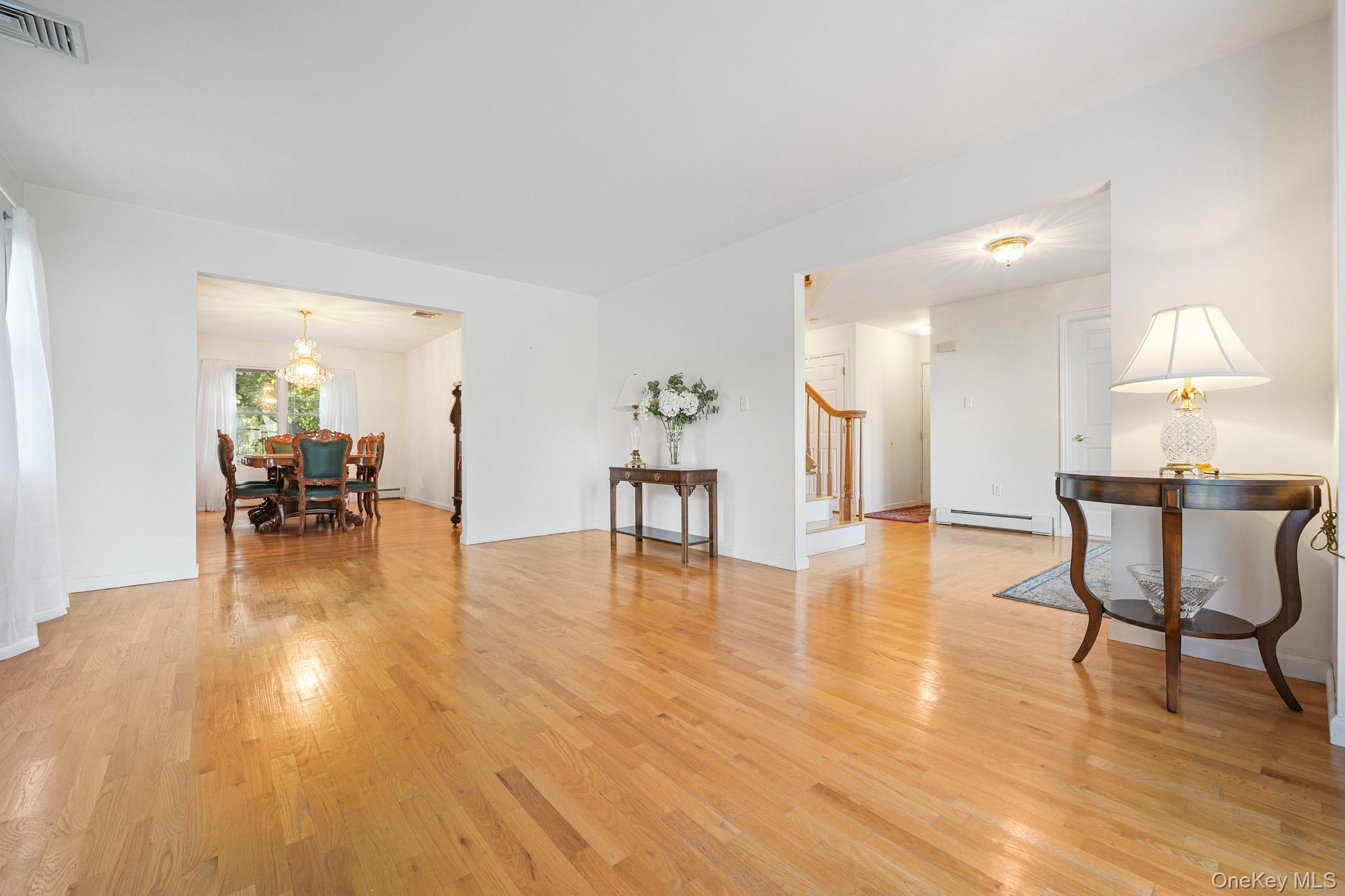 #6 photo, 2 Monsignor Brady Court, Blauvelt , NY 10913