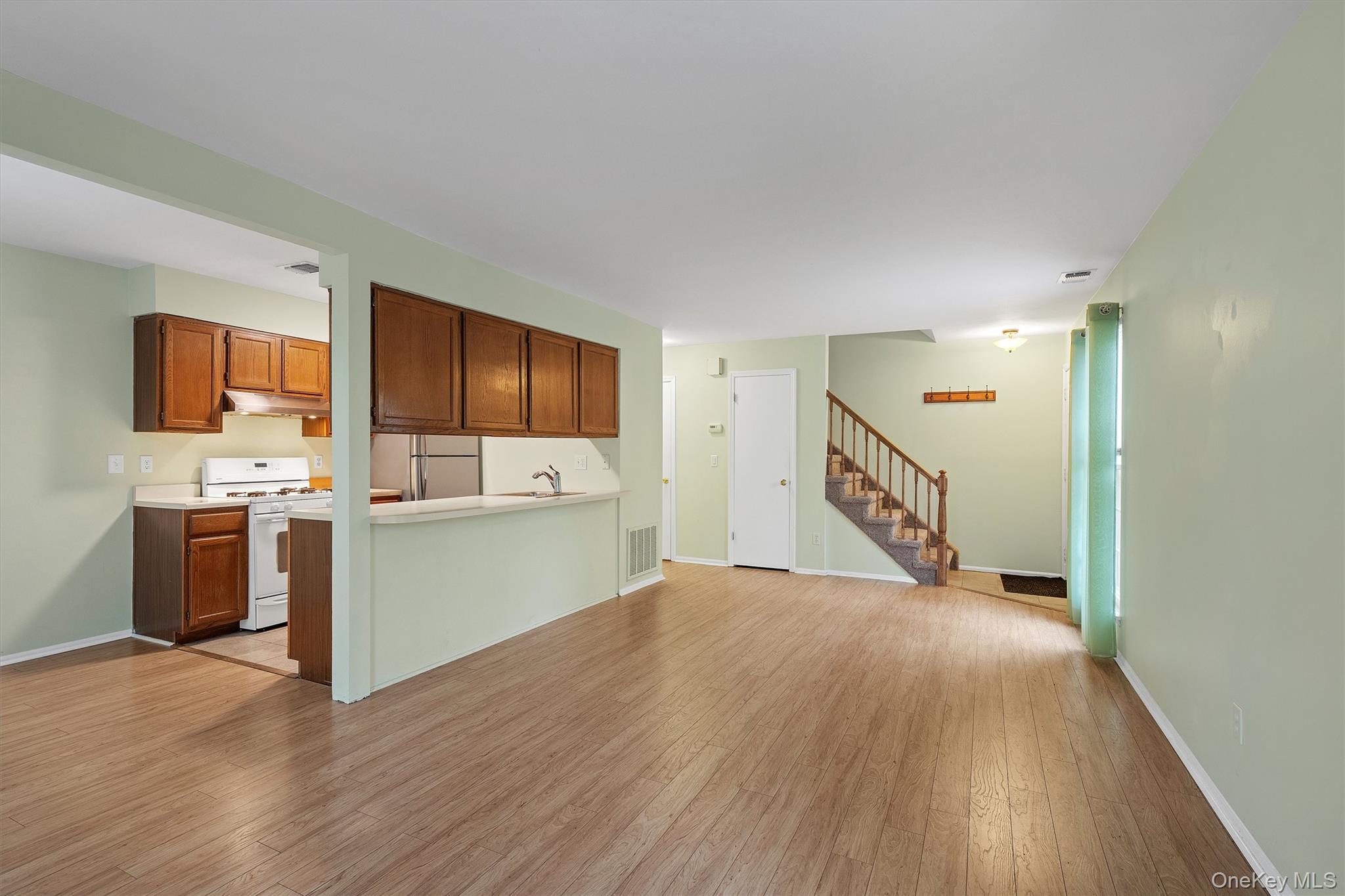 #10 photo, 29 The Rise, Warwick , NY 10990