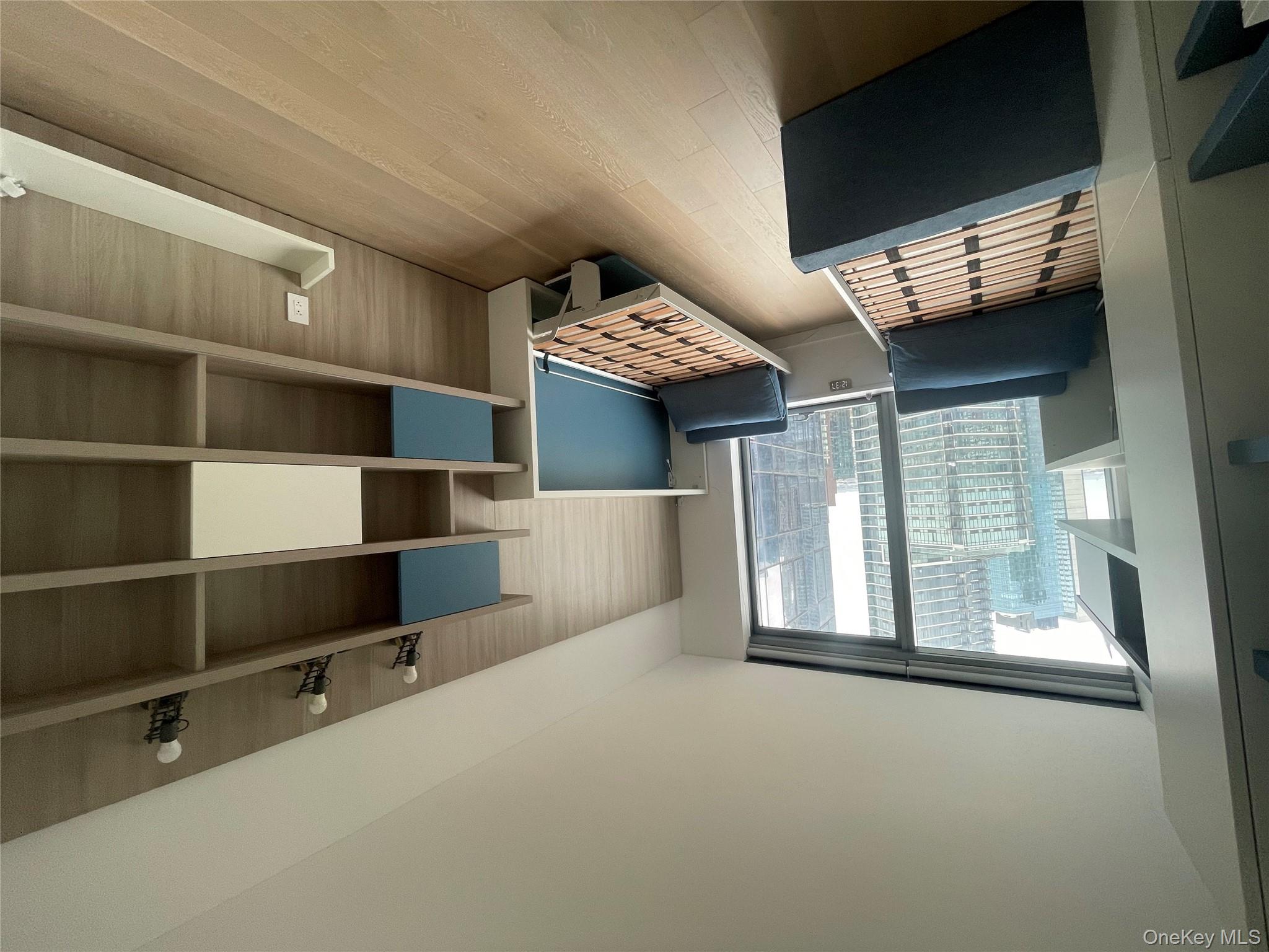 #5 photo, 23-15 44th dr, Long Island City , NY 11101