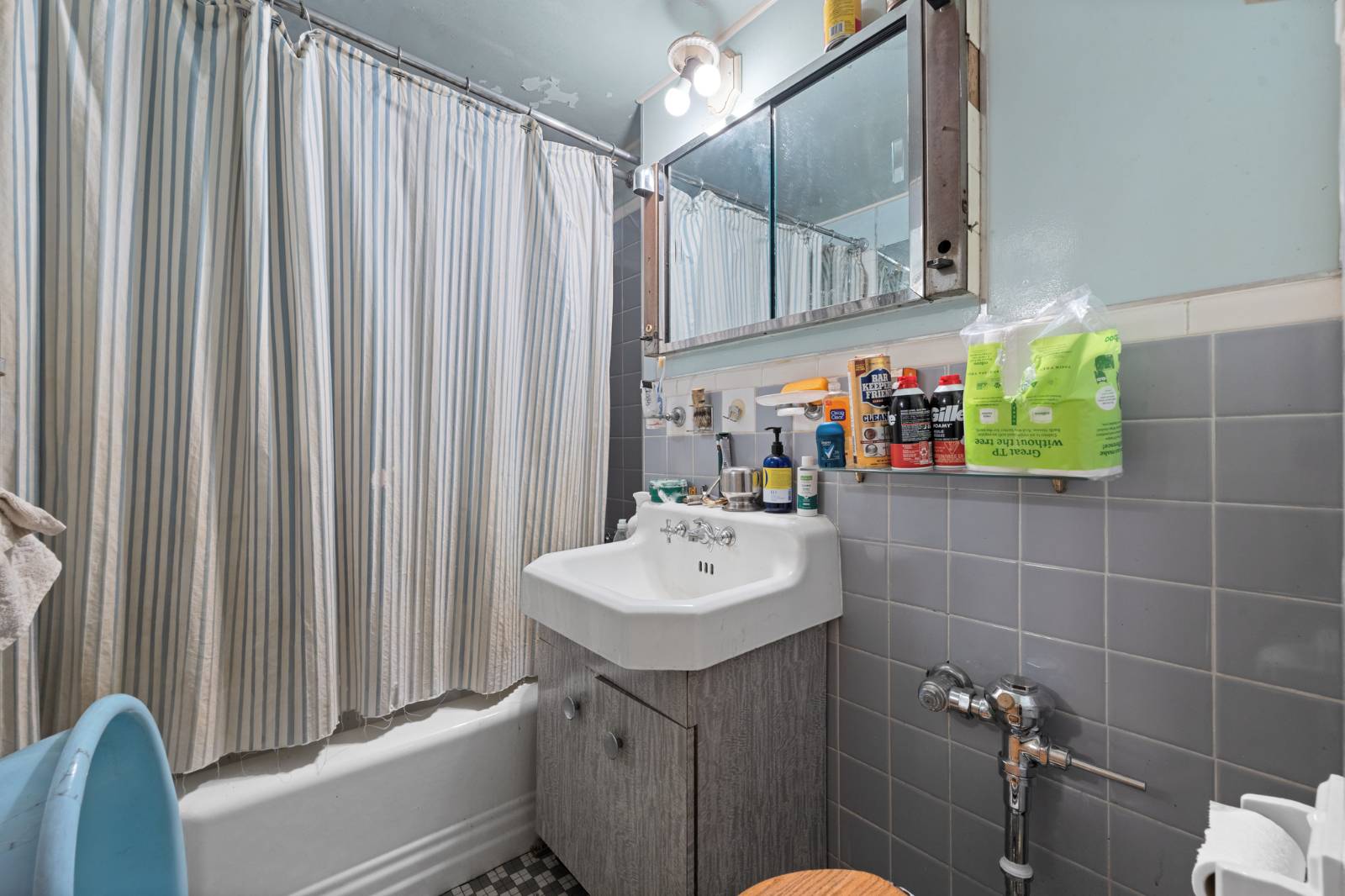 #15 photo, 35-11  85th St , #3J, クイーンズ区 Jackson Heights , NY 11372