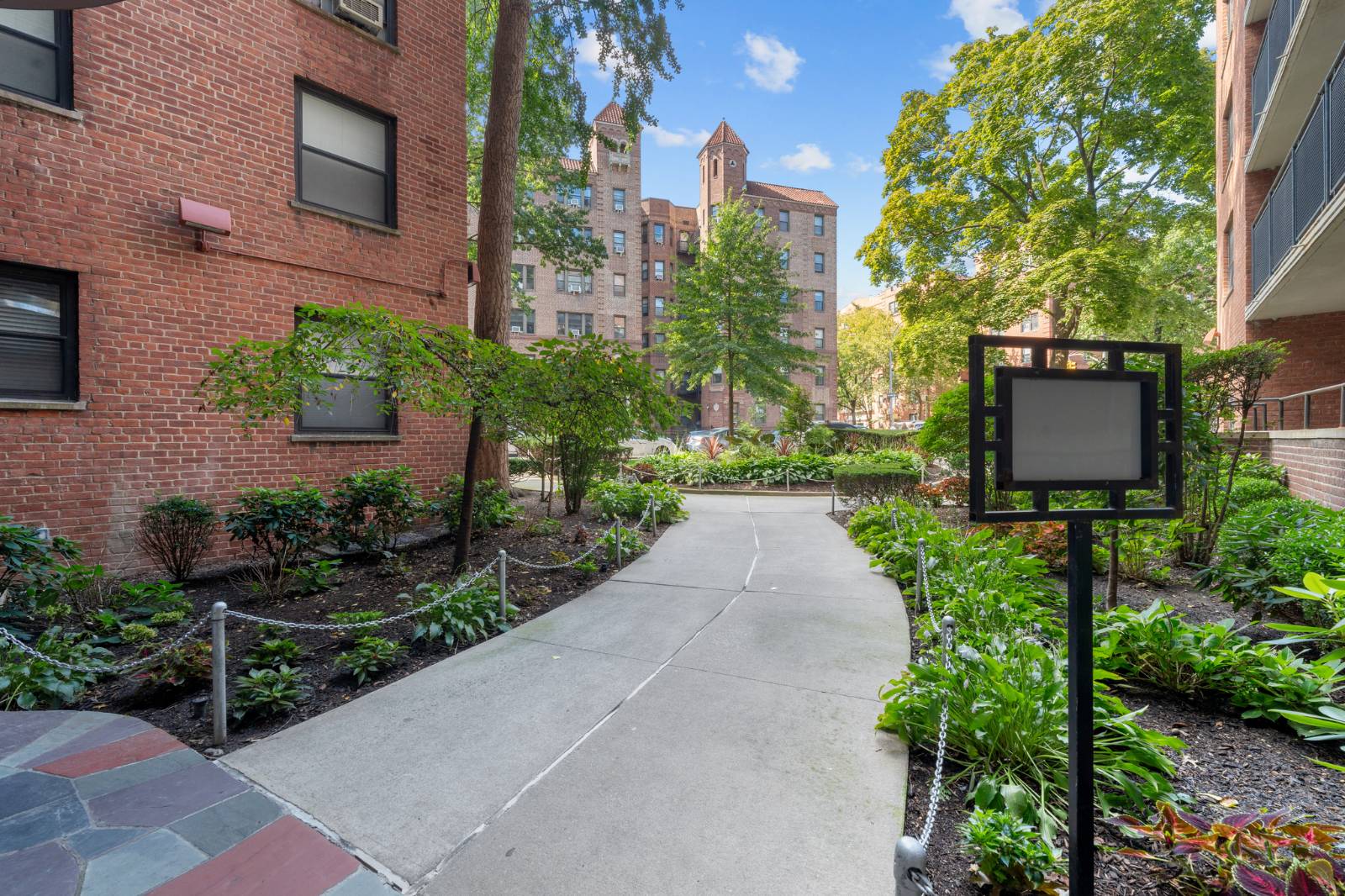 #28 photo, 35-11  85th St , #3J, クイーンズ区 Jackson Heights , NY 11372