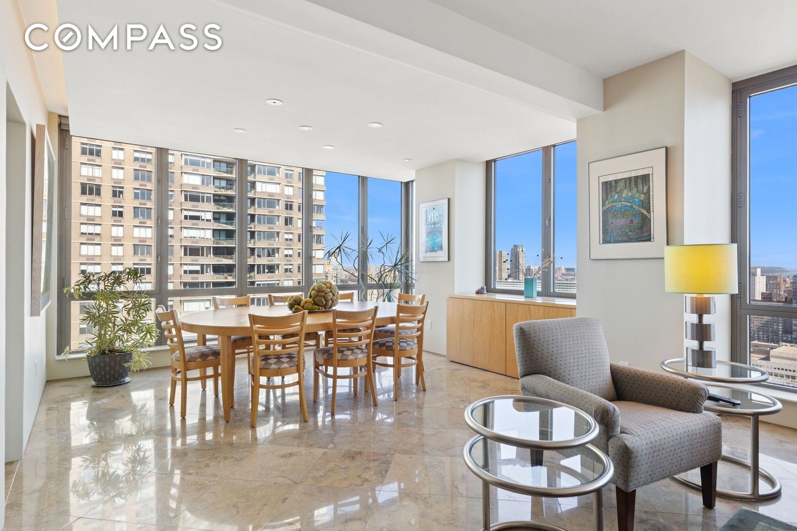 #4 photo, 2 Columbus Avenue, マンハッタン Upper West Side , NY 10023