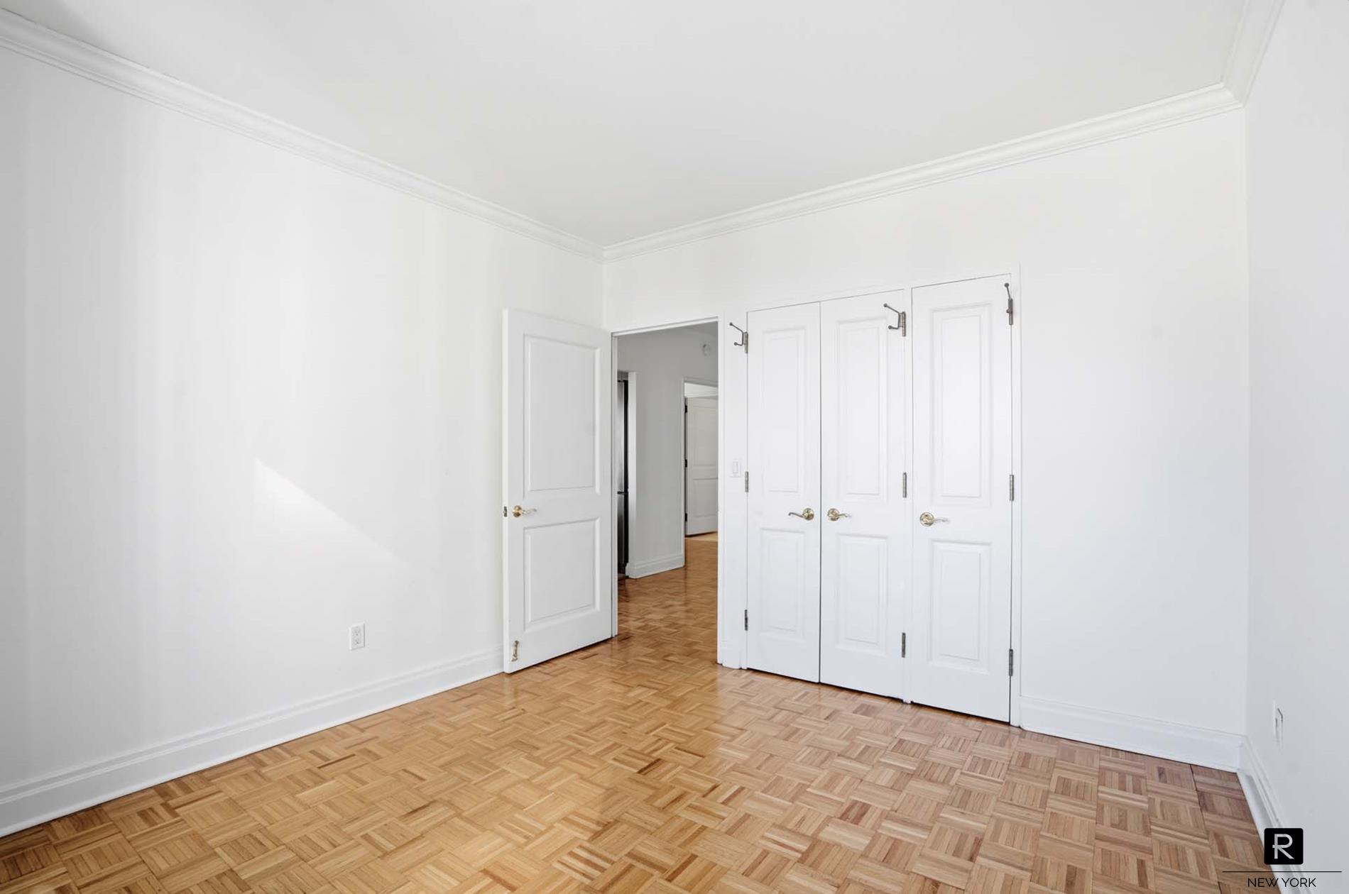 #10 photo, New York City, Upper East Side , NY 10128