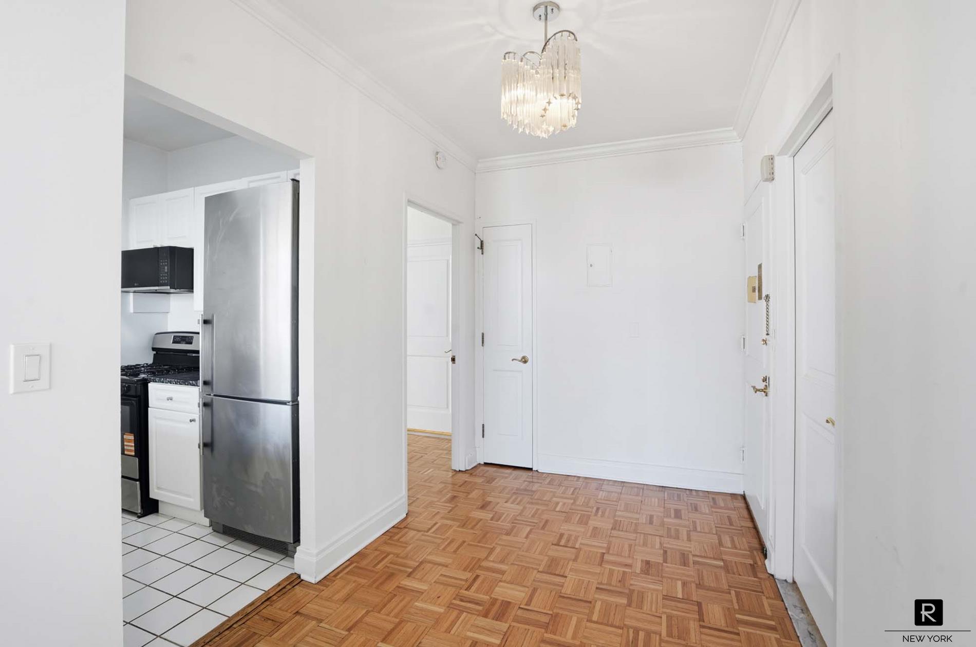 #11 photo, New York City, Upper East Side , NY 10128