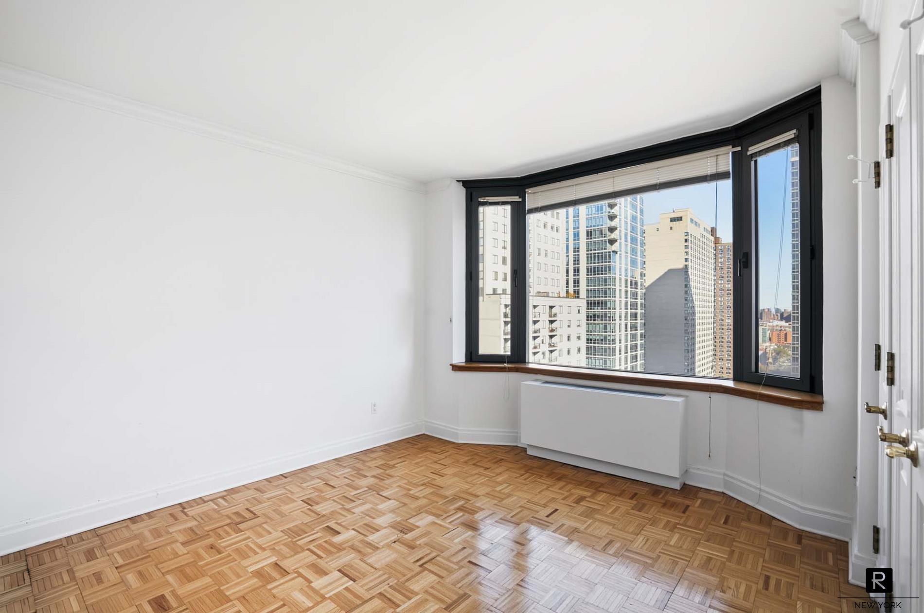 #6 photo, New York City, Upper East Side , NY 10128