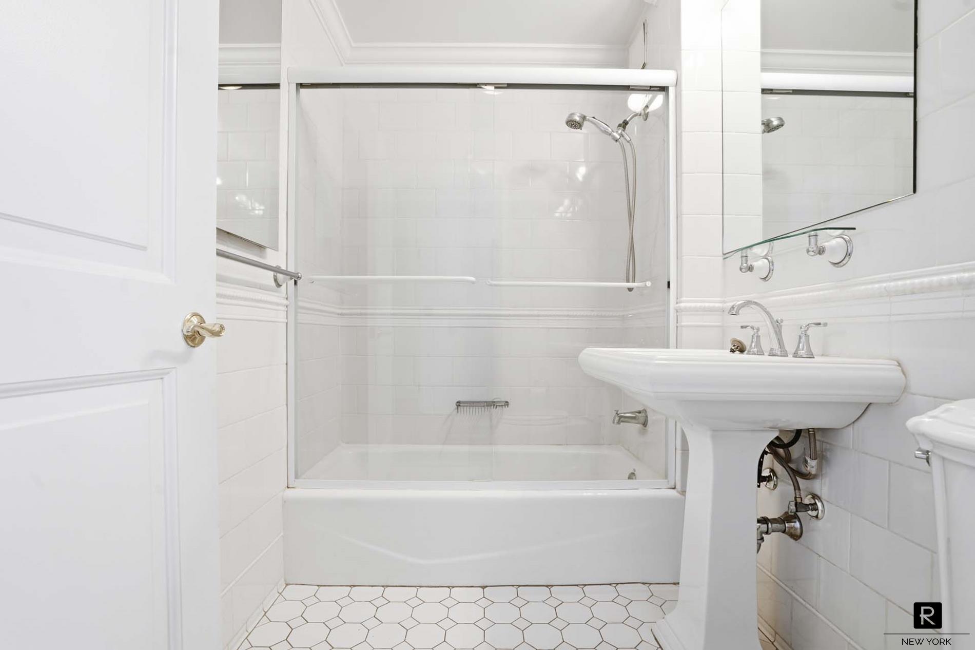 #9 photo, New York City, Upper East Side , NY 10128