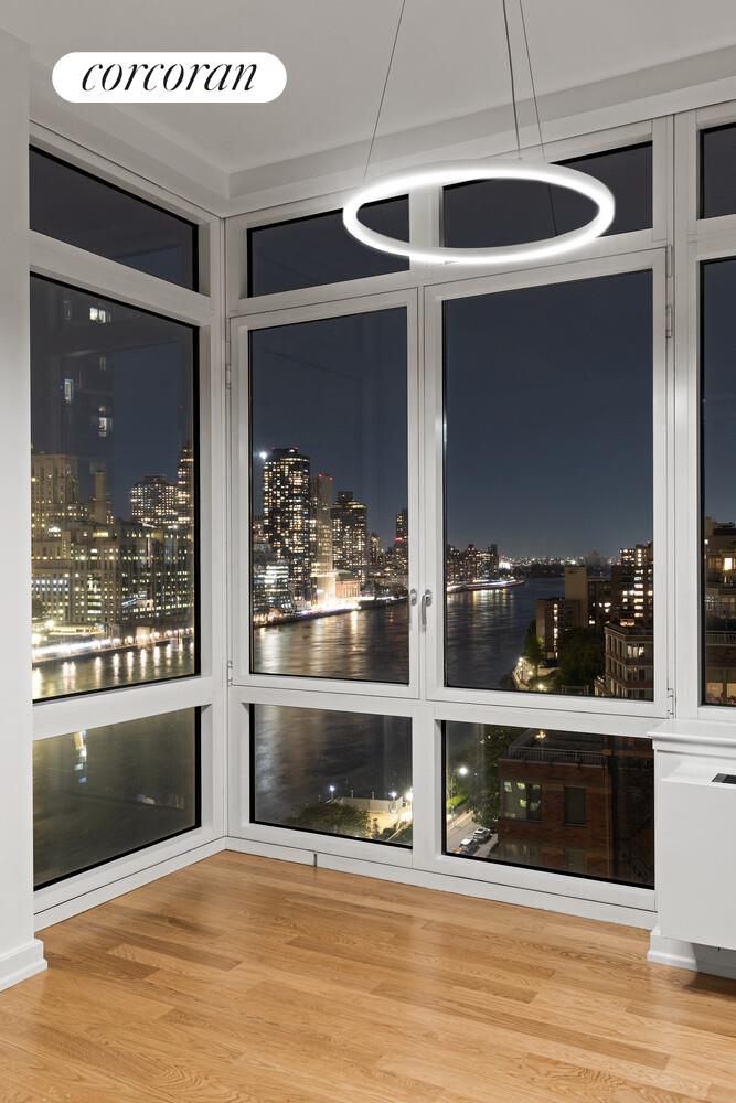 #5 photo, 415 MAIN Street, マンハッタン Roosevelt Island , NY 10044