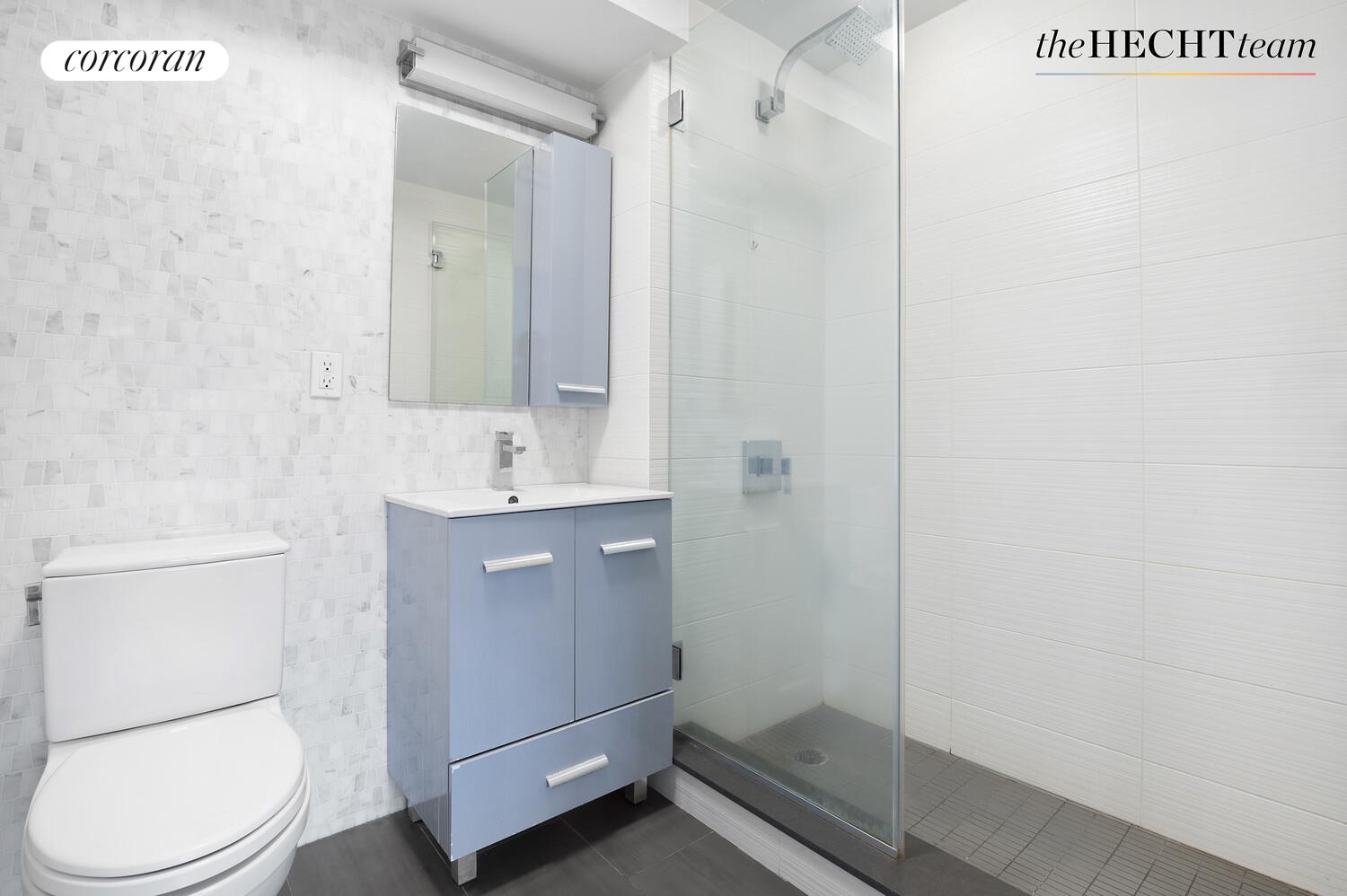 #4 photo, Brooklyn, Ditmars Park , NY 11230