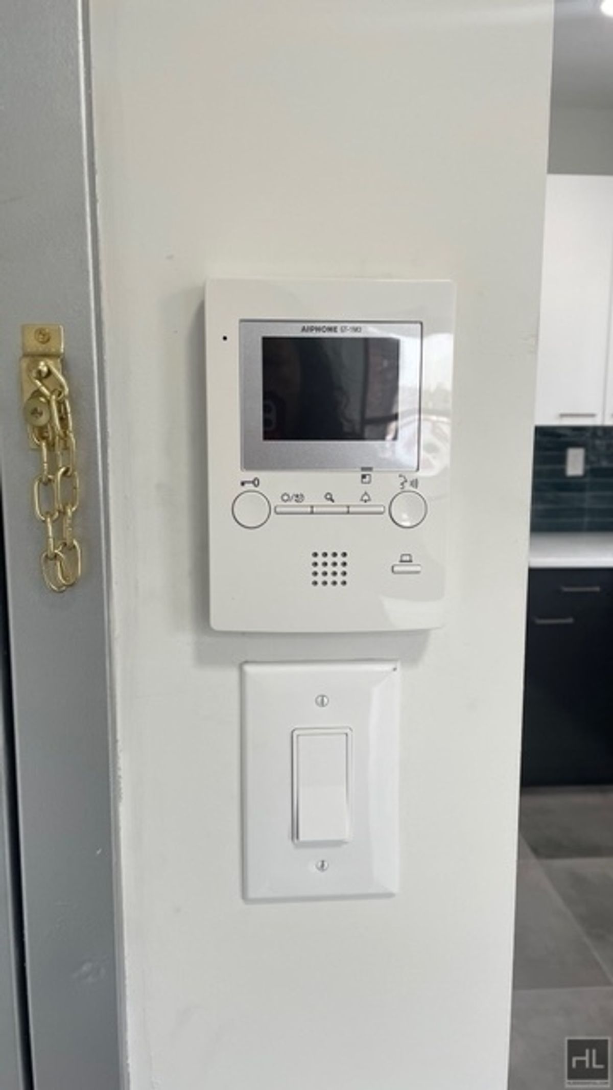 #16 photo, 237 Utica Avenue, Crown Heights , NY 11213