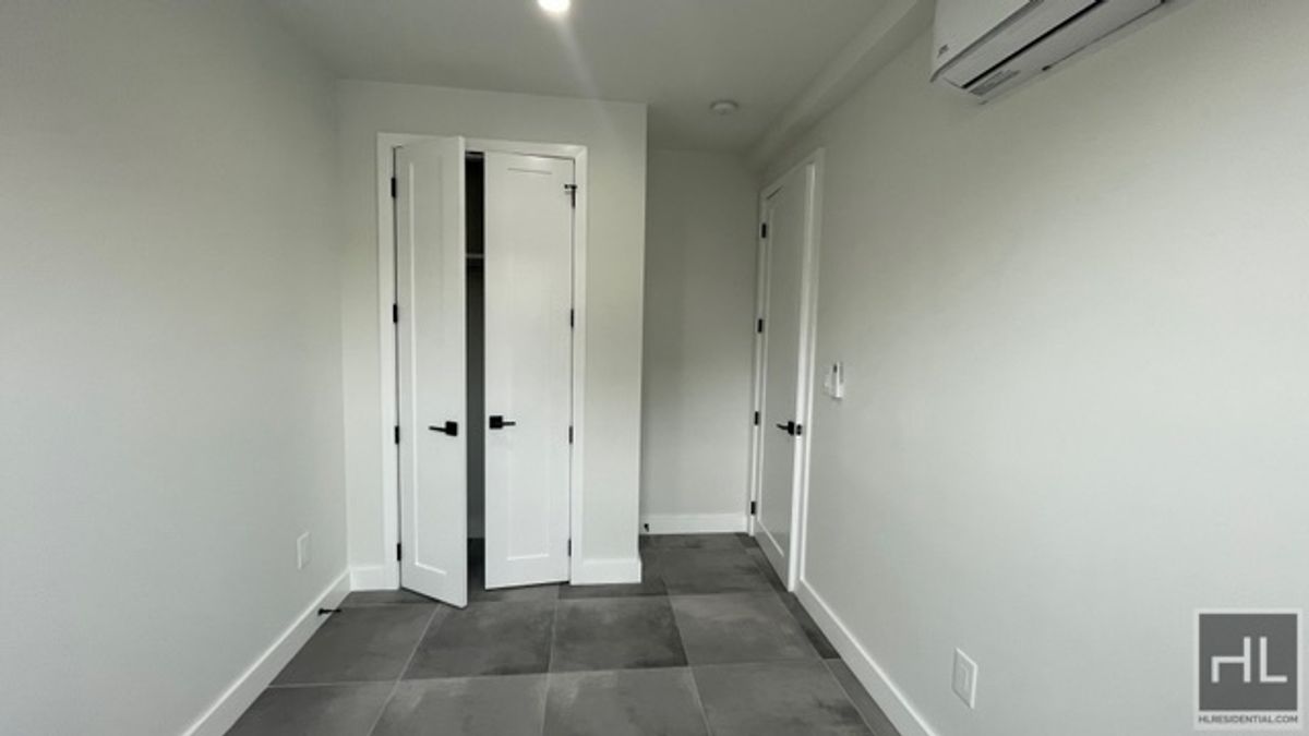 #8 photo, 237 Utica Avenue, Crown Heights , NY 11213