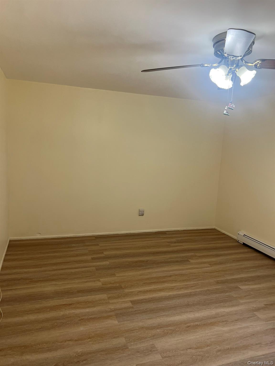 #3 photo, 11 Arden Lane, サフォーク郡 Farmingville , NY 11738