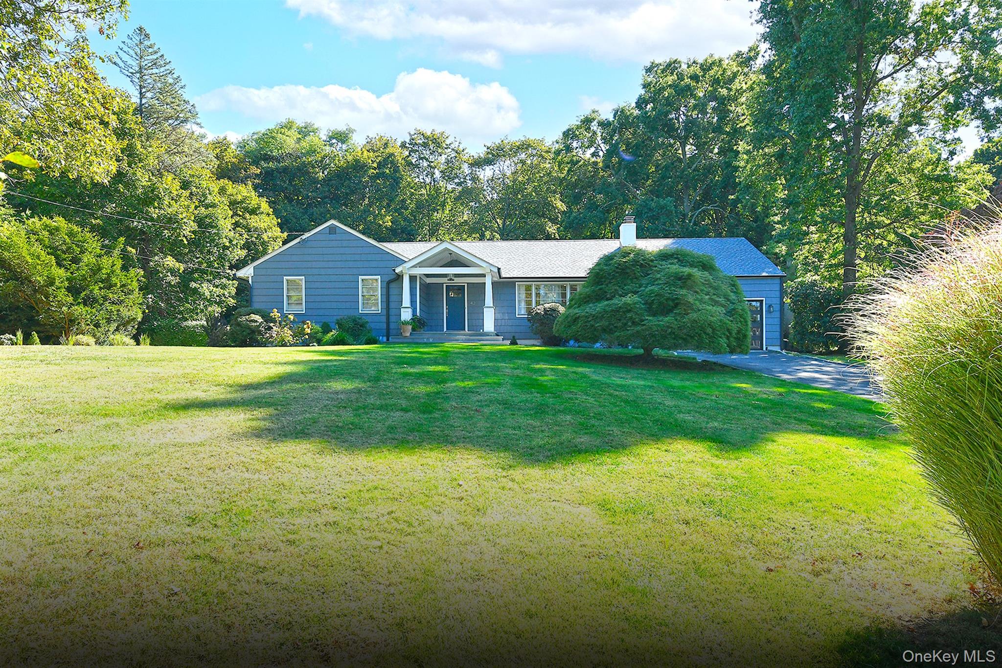 #1 photo, 42 Flower Hill Road, Huntington , NY 11743