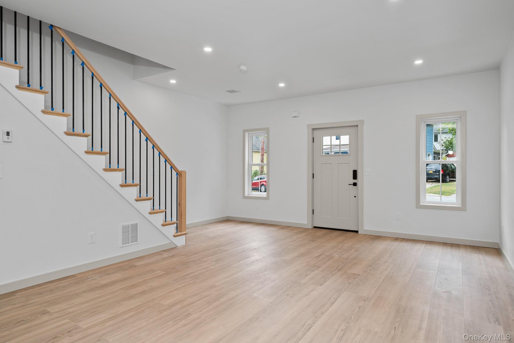 #12 photo, 43 Wheeler, Warwick , NY 10990