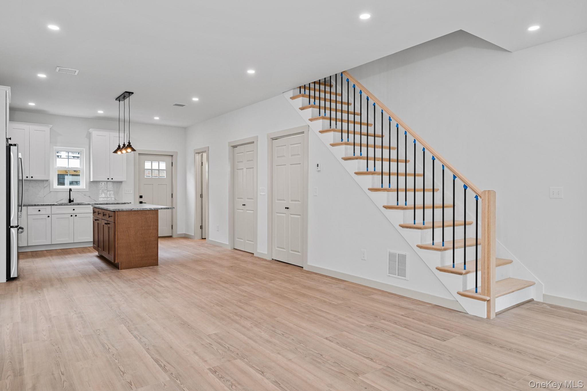 #4 photo, 43 Wheeler, Warwick , NY 10990