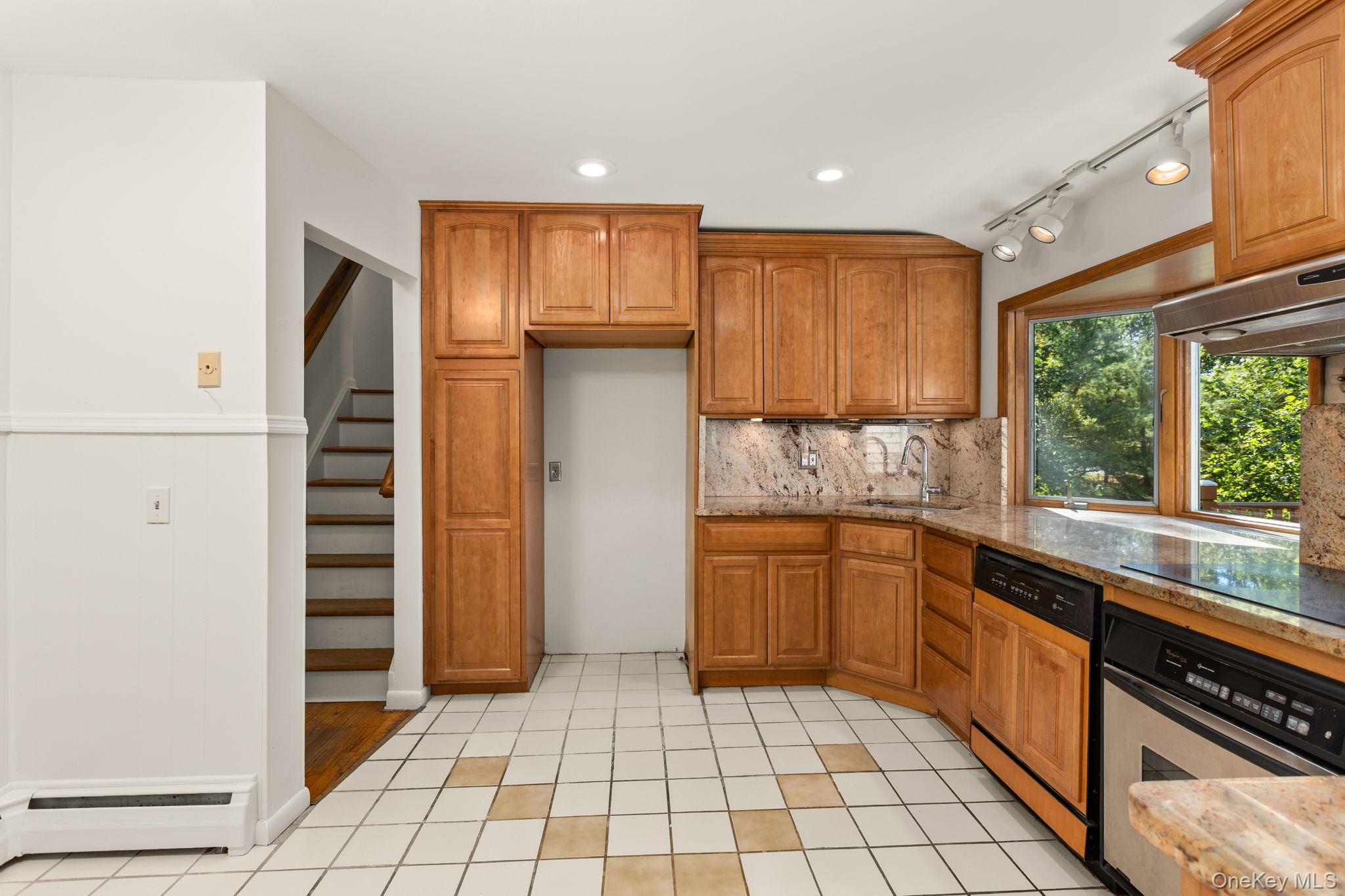 #15 photo, 1 Manor Drive, Lagrangeville , NY 12603