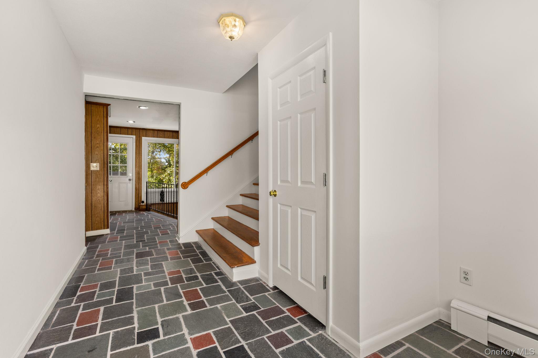 #4 photo, 1 Manor Drive, Lagrangeville , NY 12603