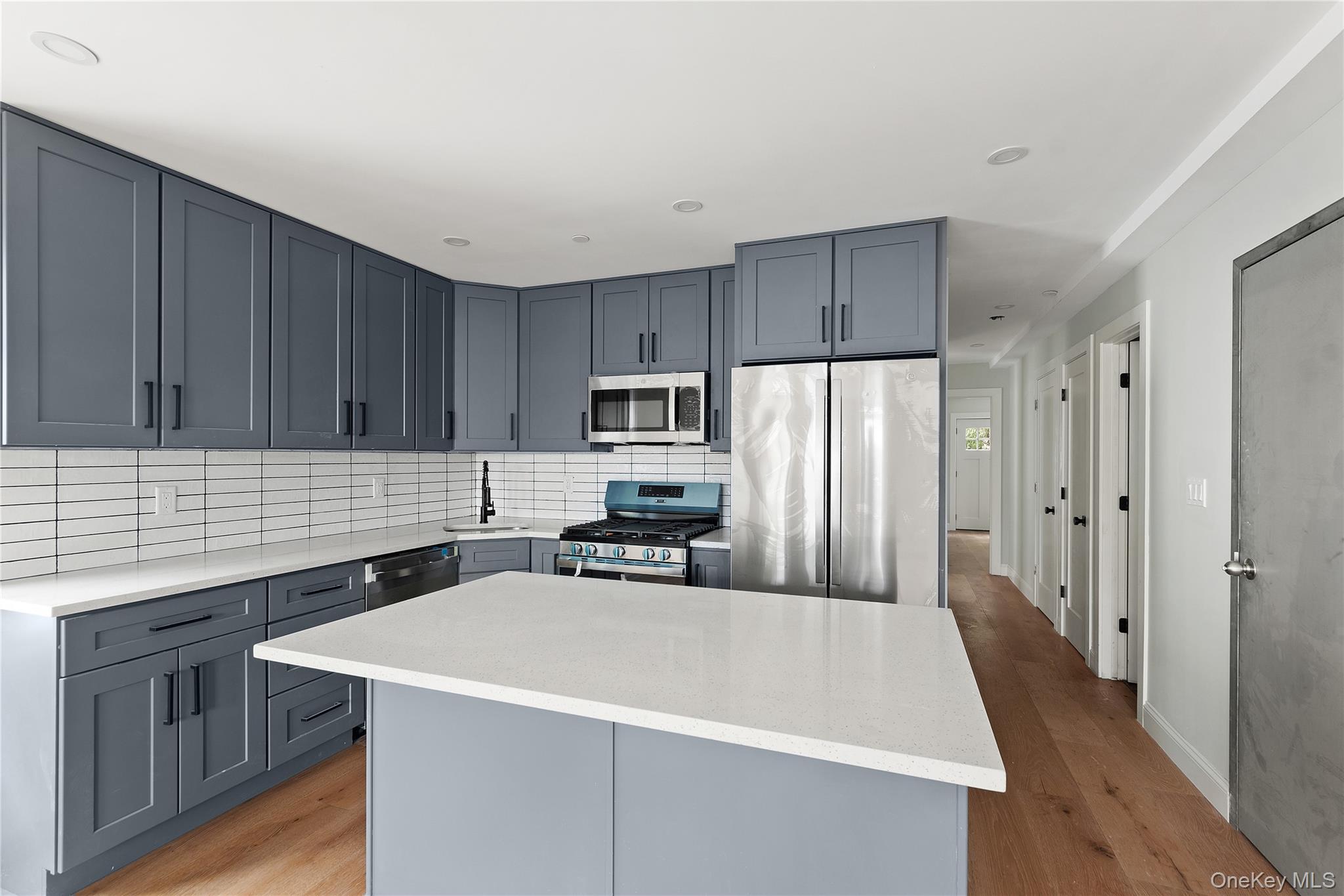 #10 photo, 356 S 10 Avenue, Mount Vernon , NY 10550