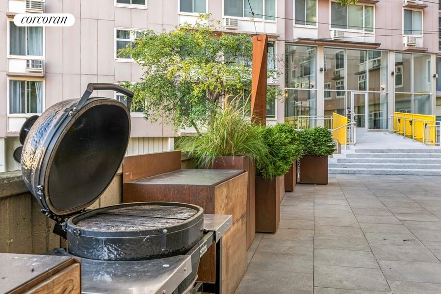 #10 photo, 575 MAIN Street, マンハッタン Roosevelt Island , NY 10044