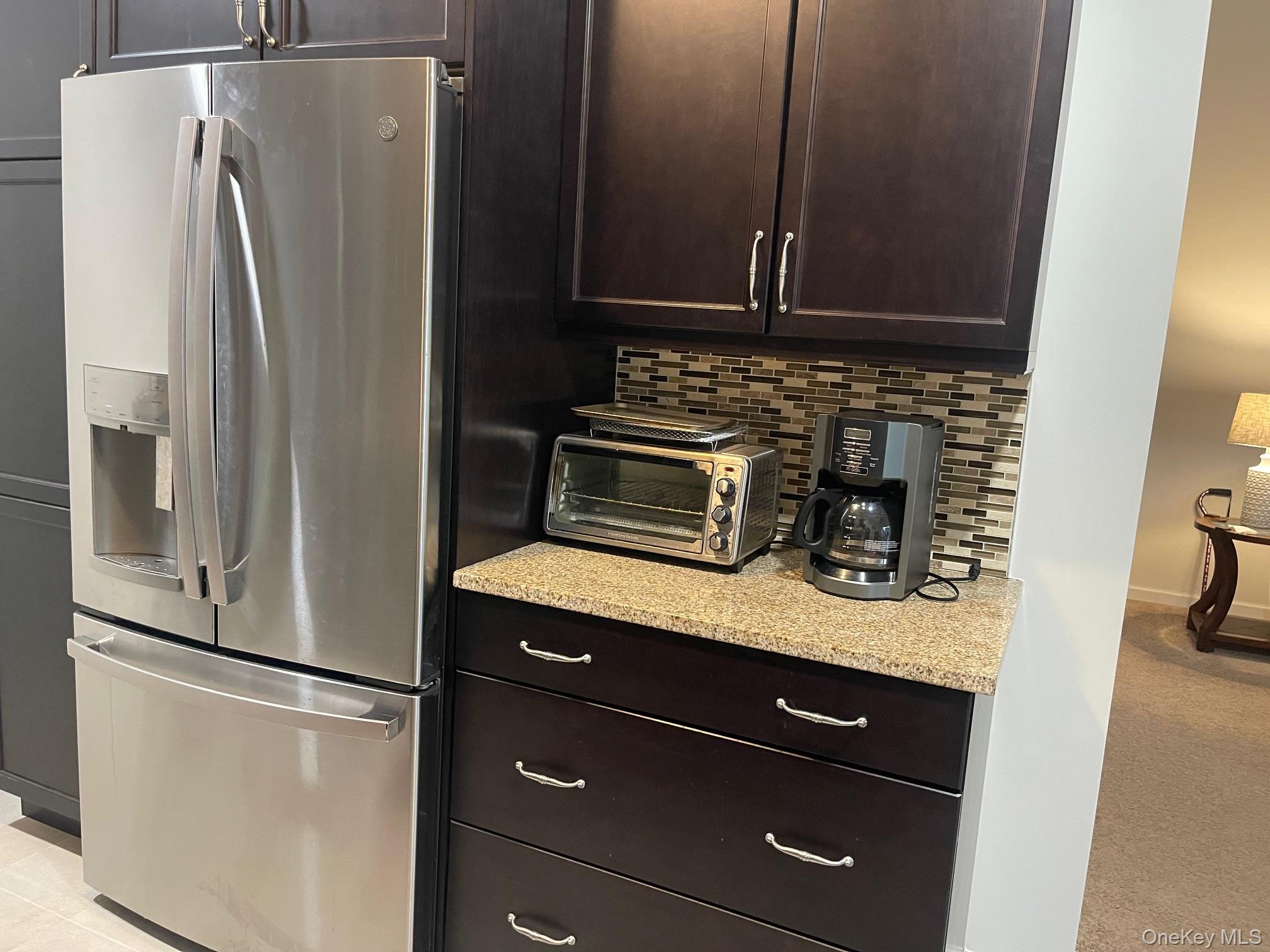 #13 photo, 41 Greentree Court, サフォーク郡 Shirley , NY 11967